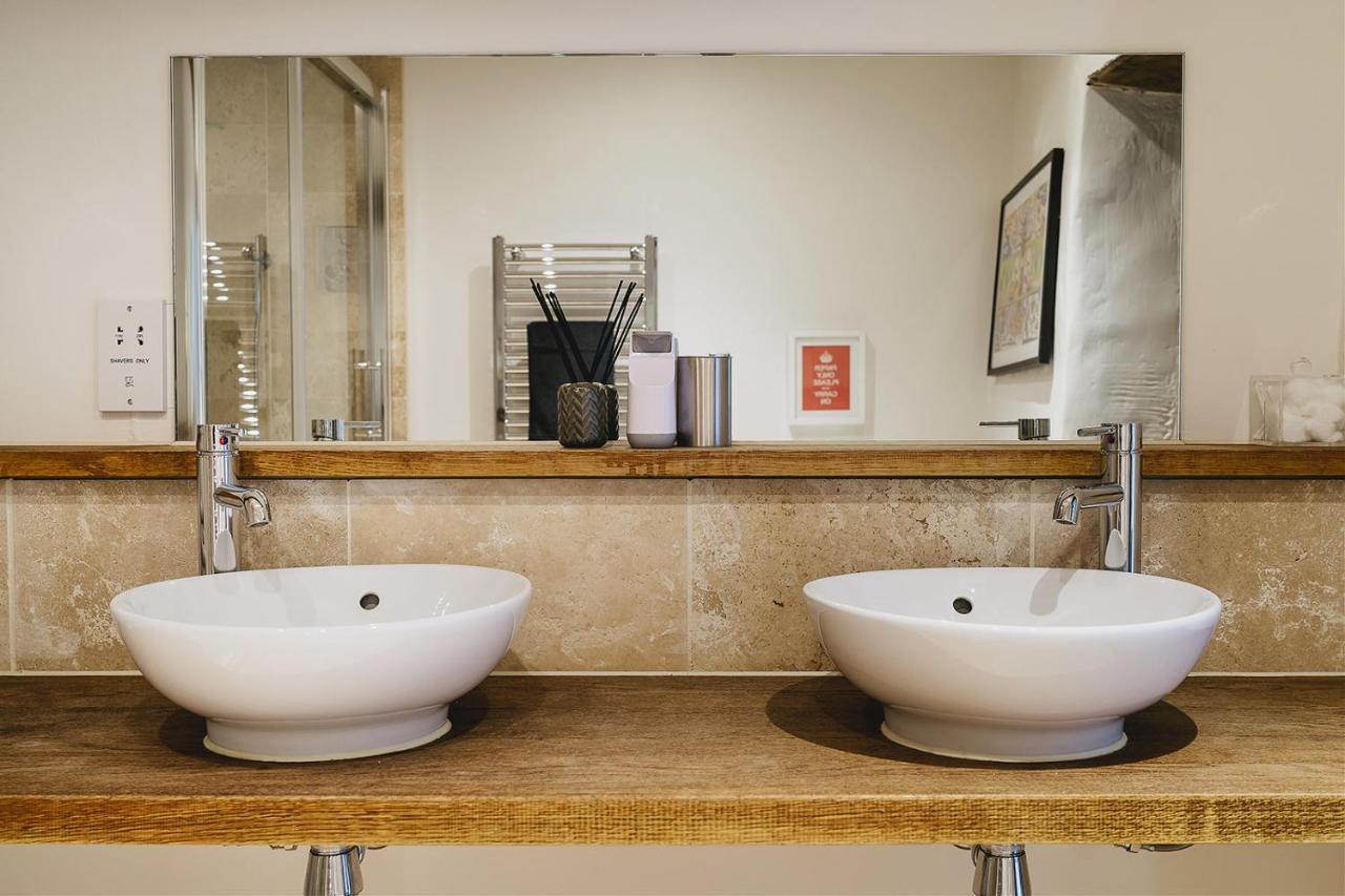Weeke Barton Hotel Bridford ภายนอก รูปภาพ